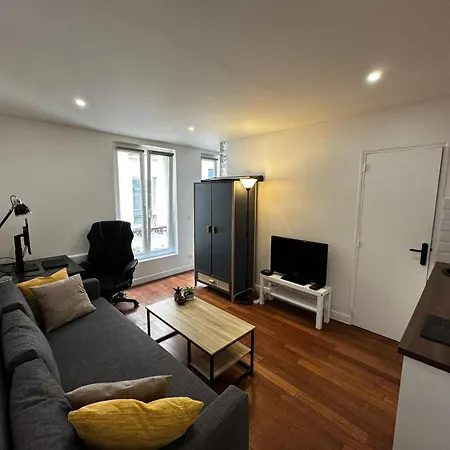 Cozy Parisian Flat In 11th Arr 아파트 파리
